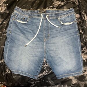 No Boundaries elastic Blue Jean Shorts with Drawstring size large